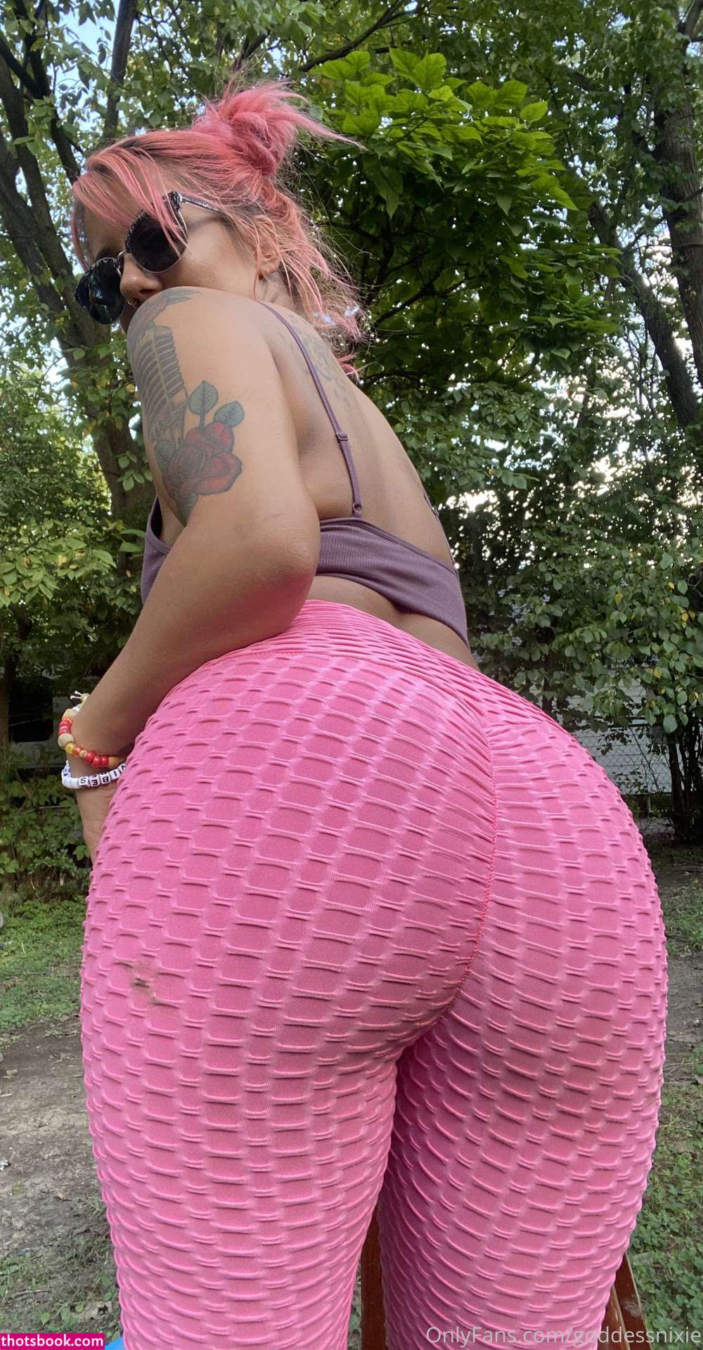 Goddess Nixie Photo #11