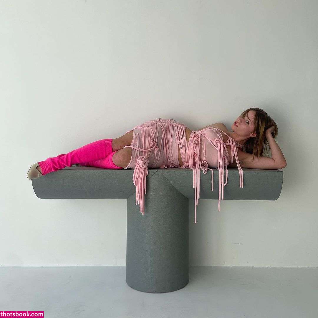 Lexee Smith Photo #1