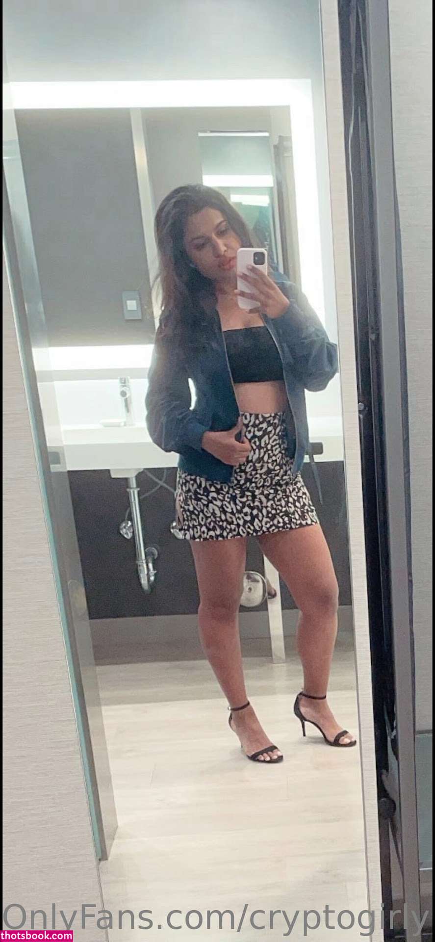 Miss Patel Photo #109