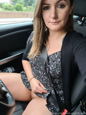 boredenglishwife Photo #10