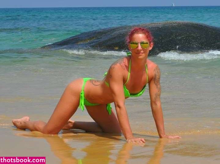 Larraphoenix Photo #19