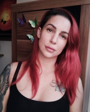 Larraphoenix Photo #25