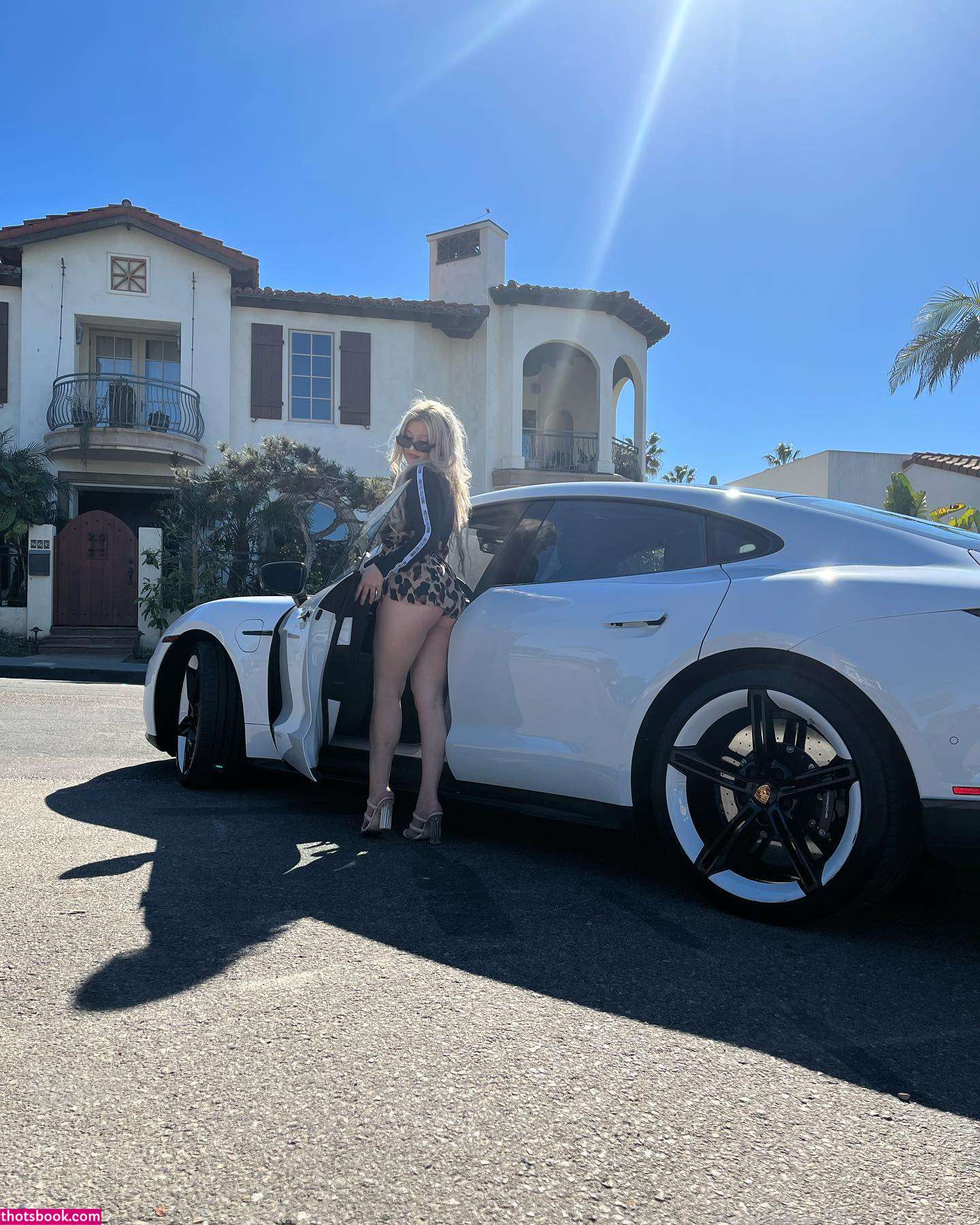 London Laurent Photo #17