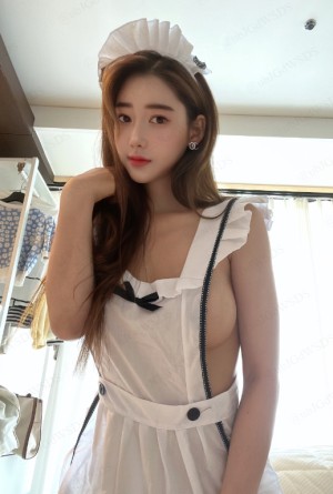 Ainn Lookbook Photo #1