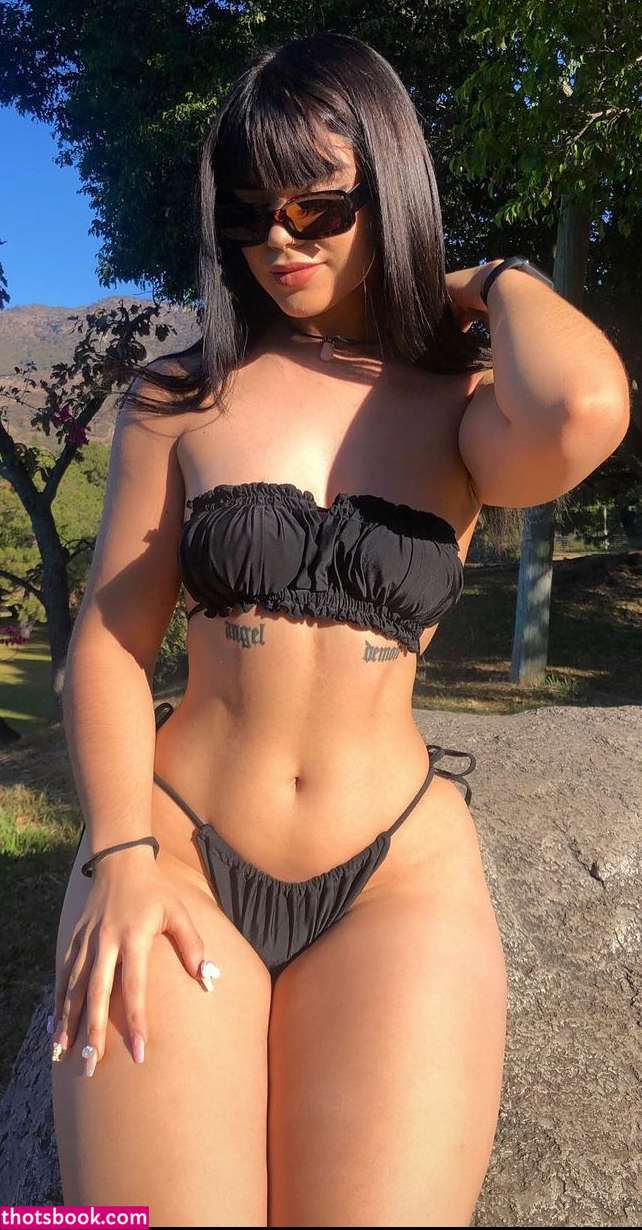 Chxrryxblossom Photo #16