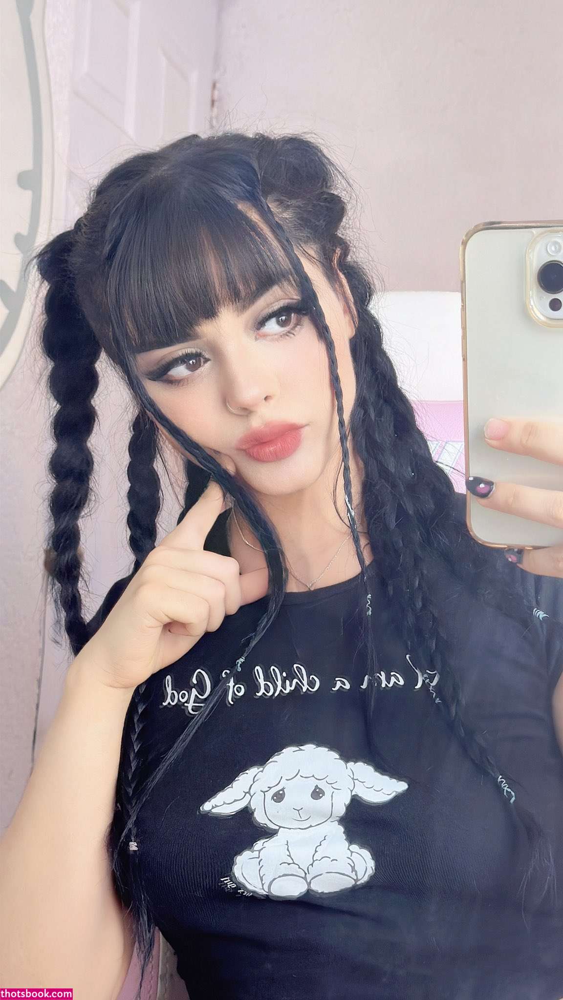 Chxrryxblossom Photo #39