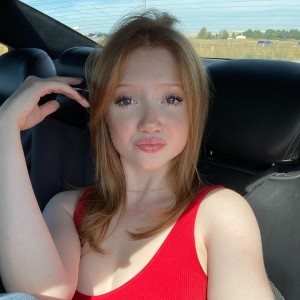 Makenna Kelly Photo #31