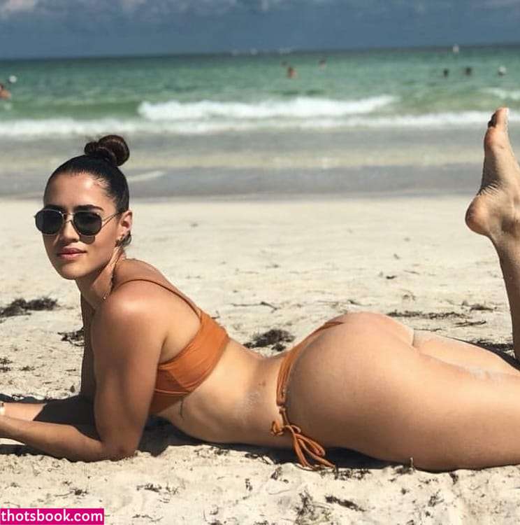 Alexia Inguanzo Photo #31