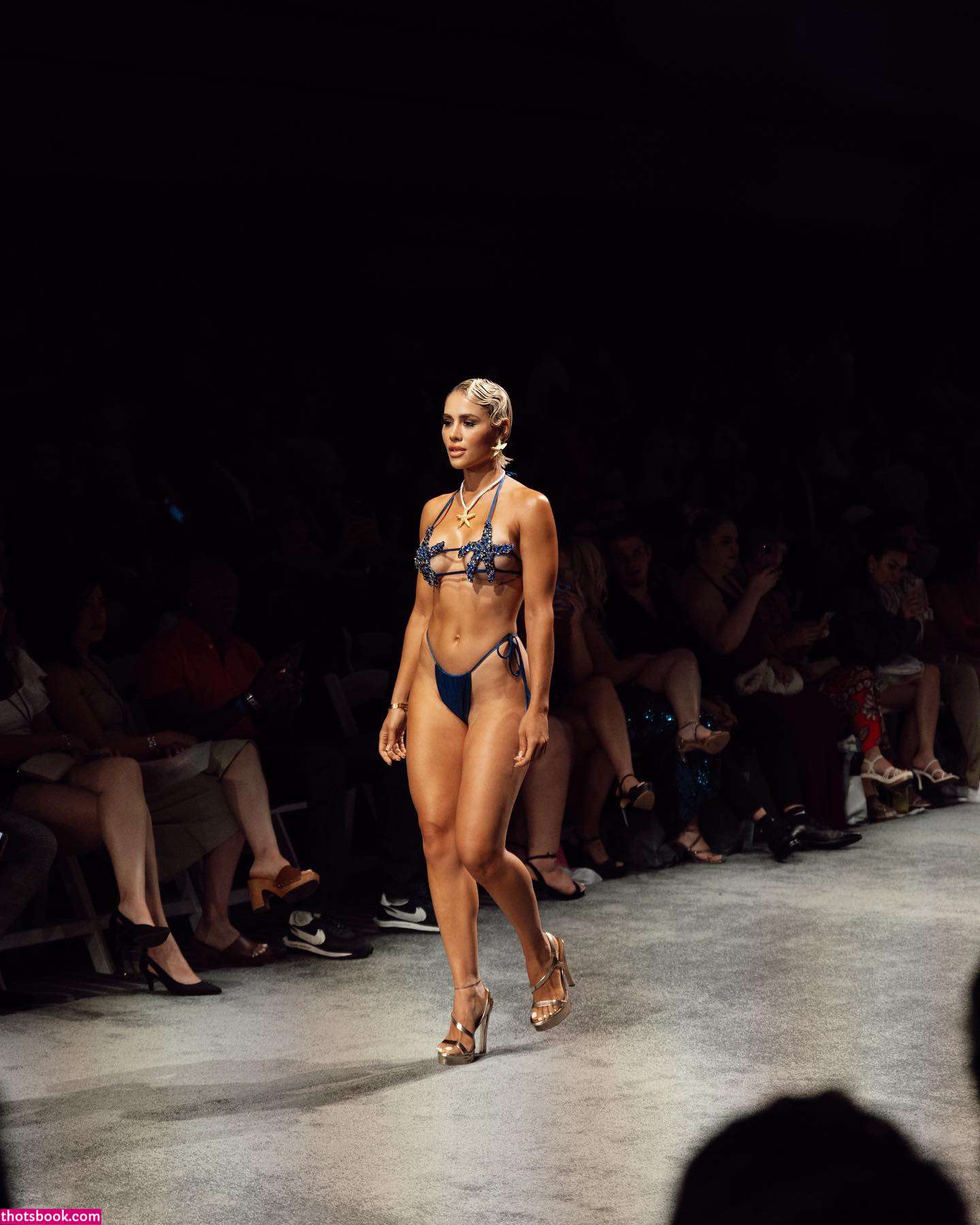 Alexia Inguanzo Photo #47