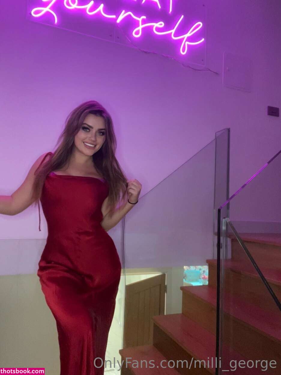 Amelia George Photo #11