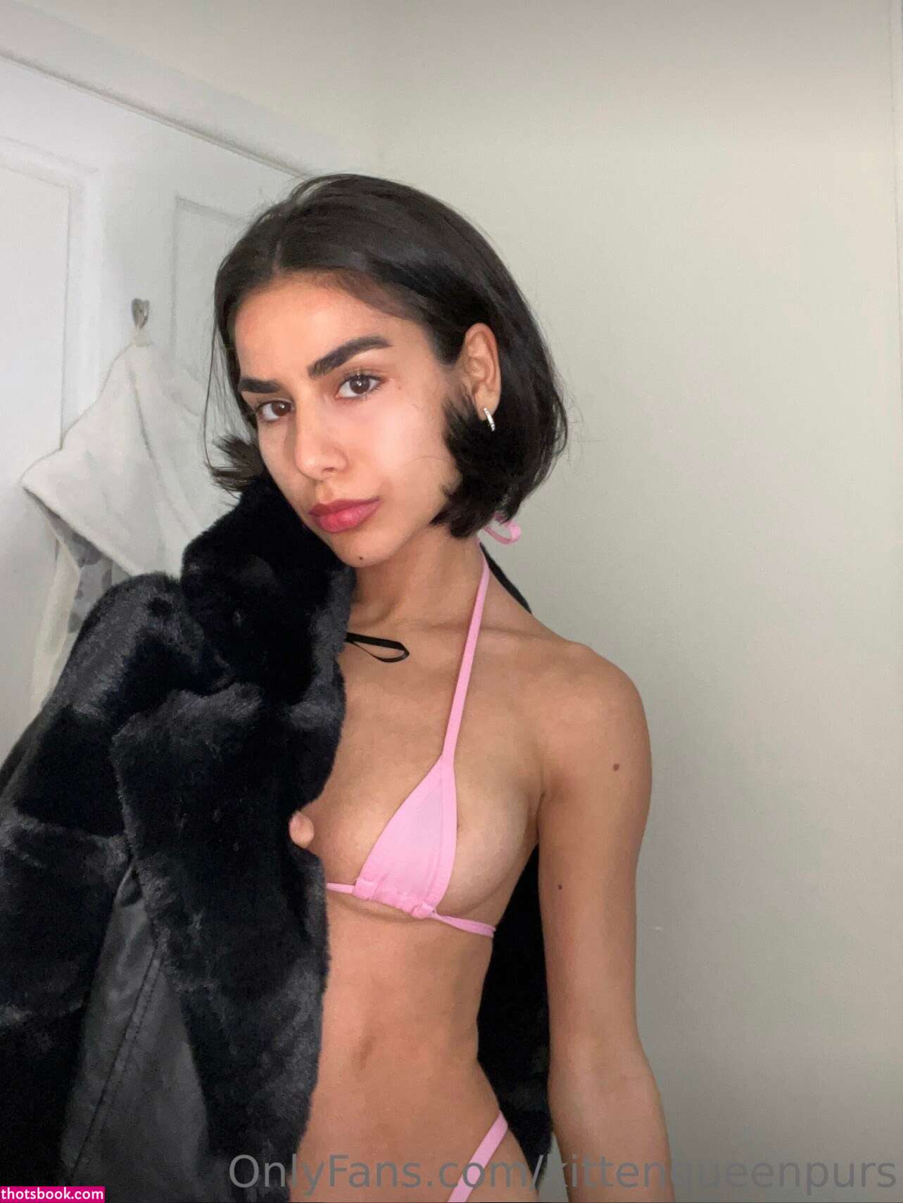 kittenqueenpurs Photo #18