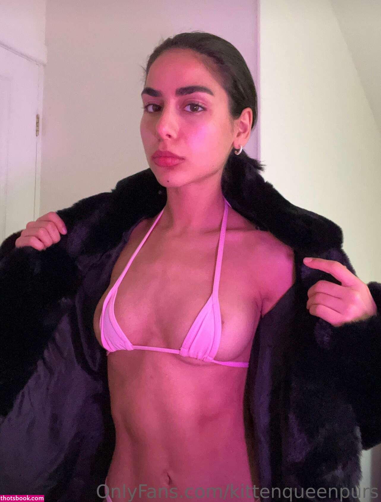 kittenqueenpurs Photo #20