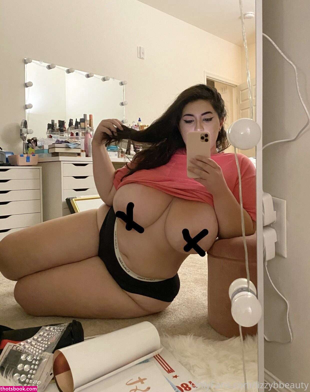 Lizzybbeauty Photo #1