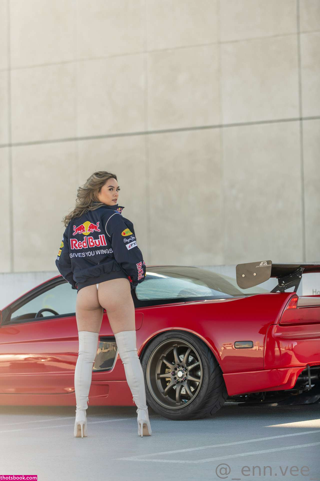 Nina Valencia Photo #37