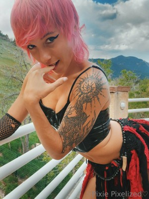 Pixiepixelized Photo #72