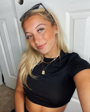 Kamryn Bedore Photo #6