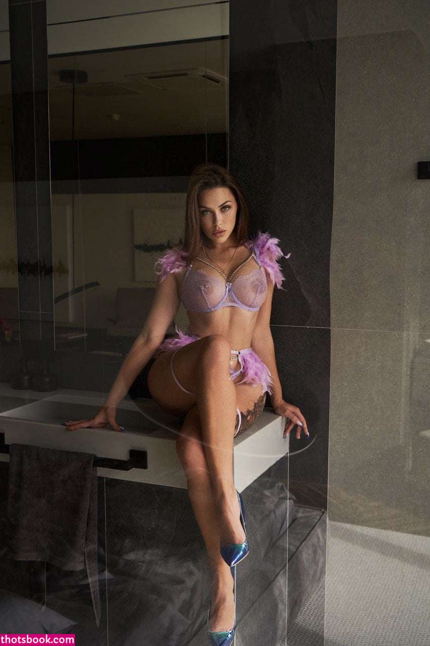 Tina Sammer Photo #1