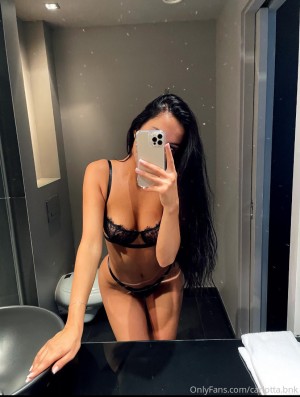 Carlotta Bnk Photo #106