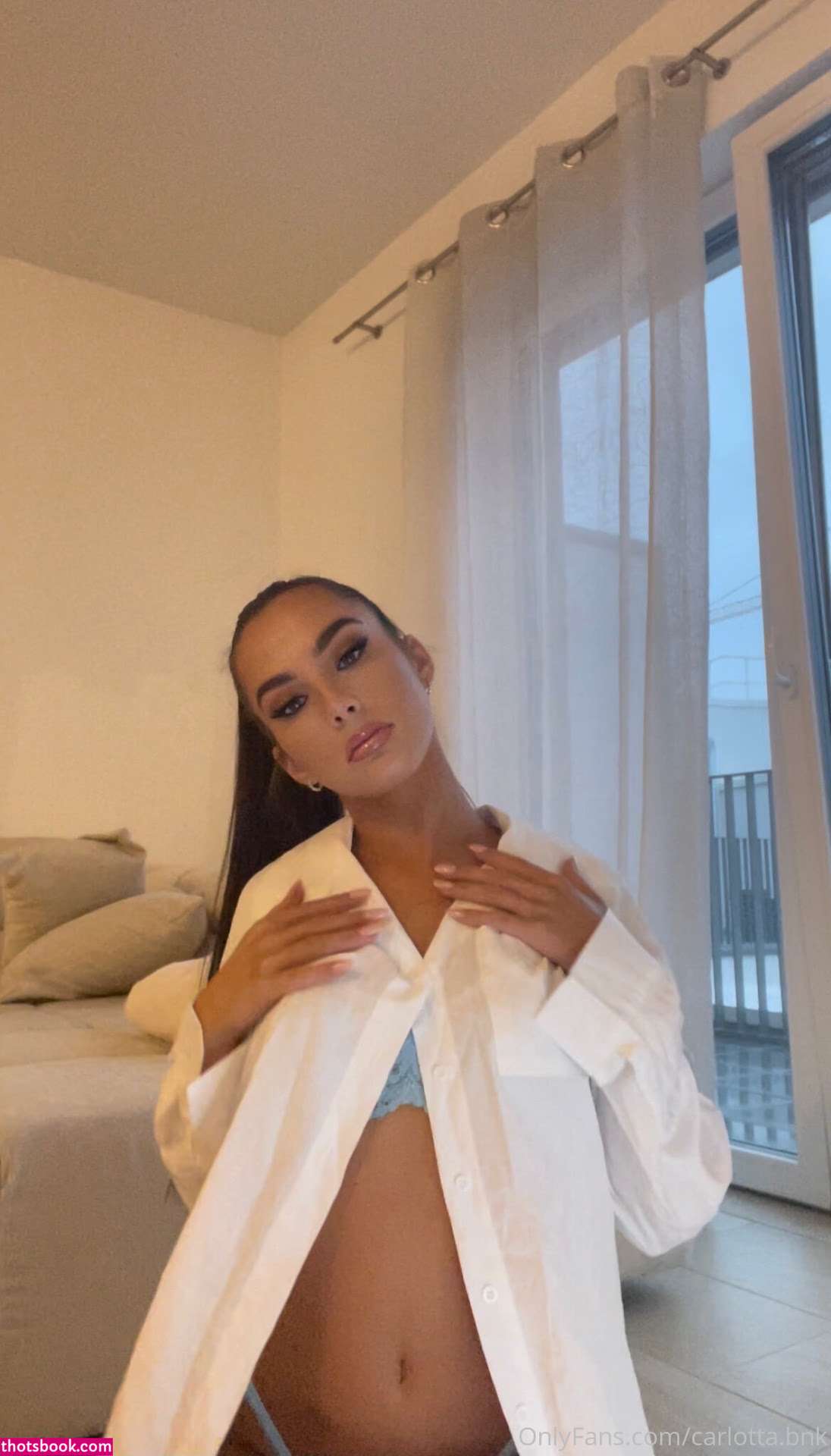 Carlotta Bnk Photo #120