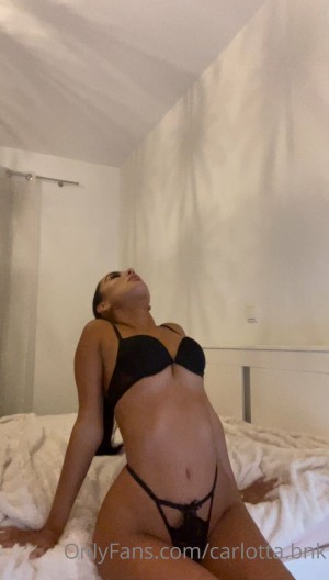 Carlotta Bnk Photo #125