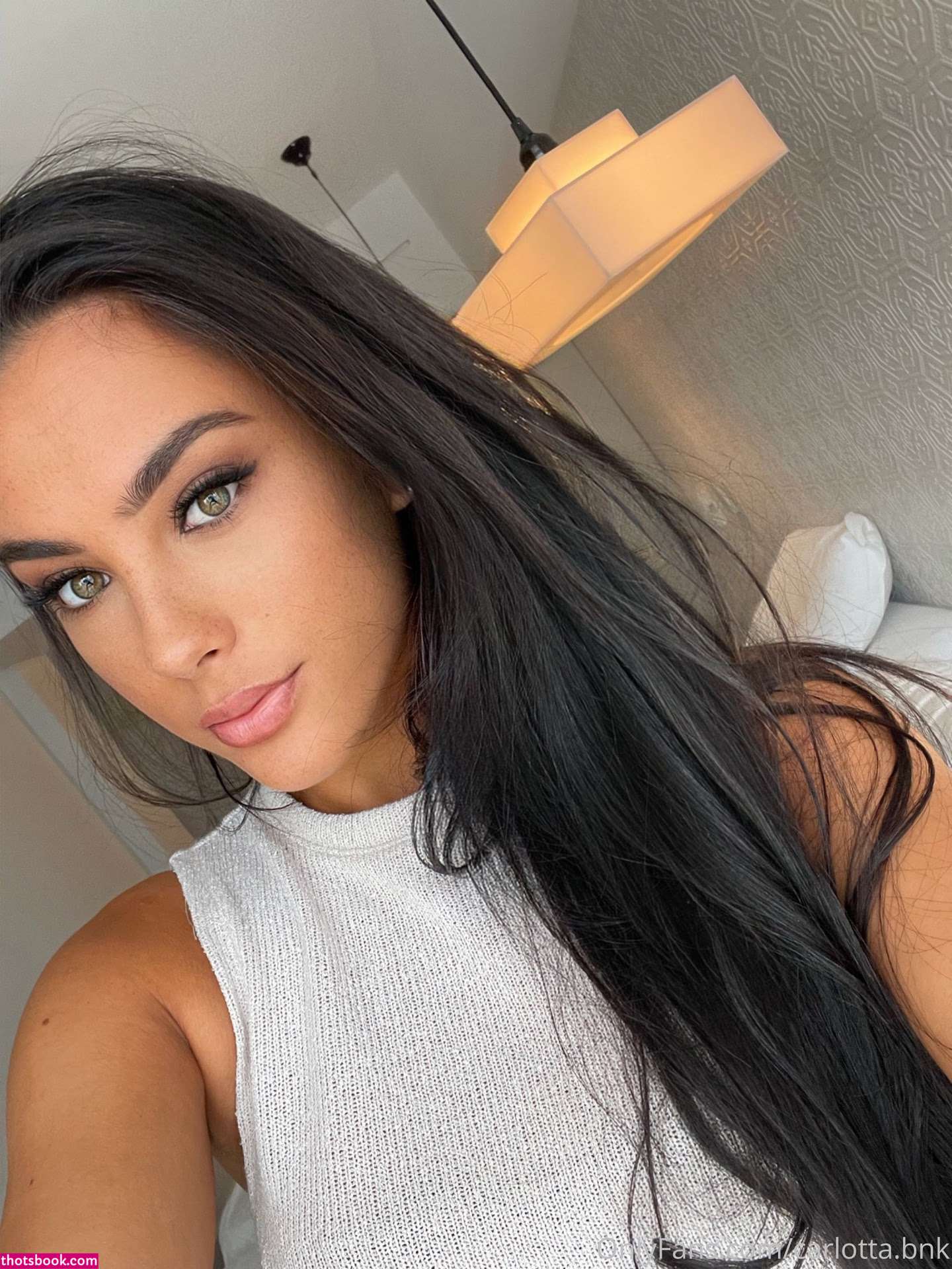 Carlotta Bnk Photo #277