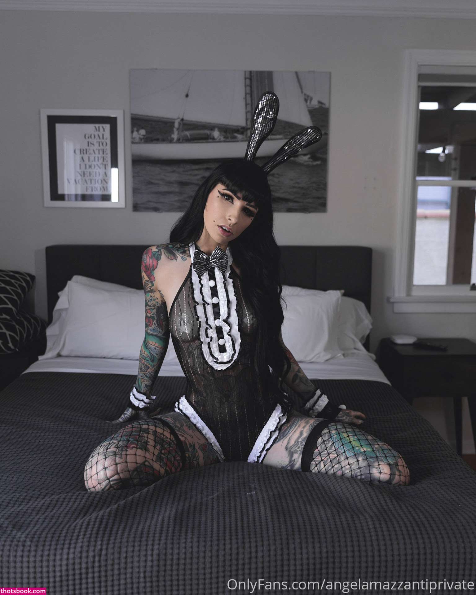 Angela Mazzanti Photo #107
