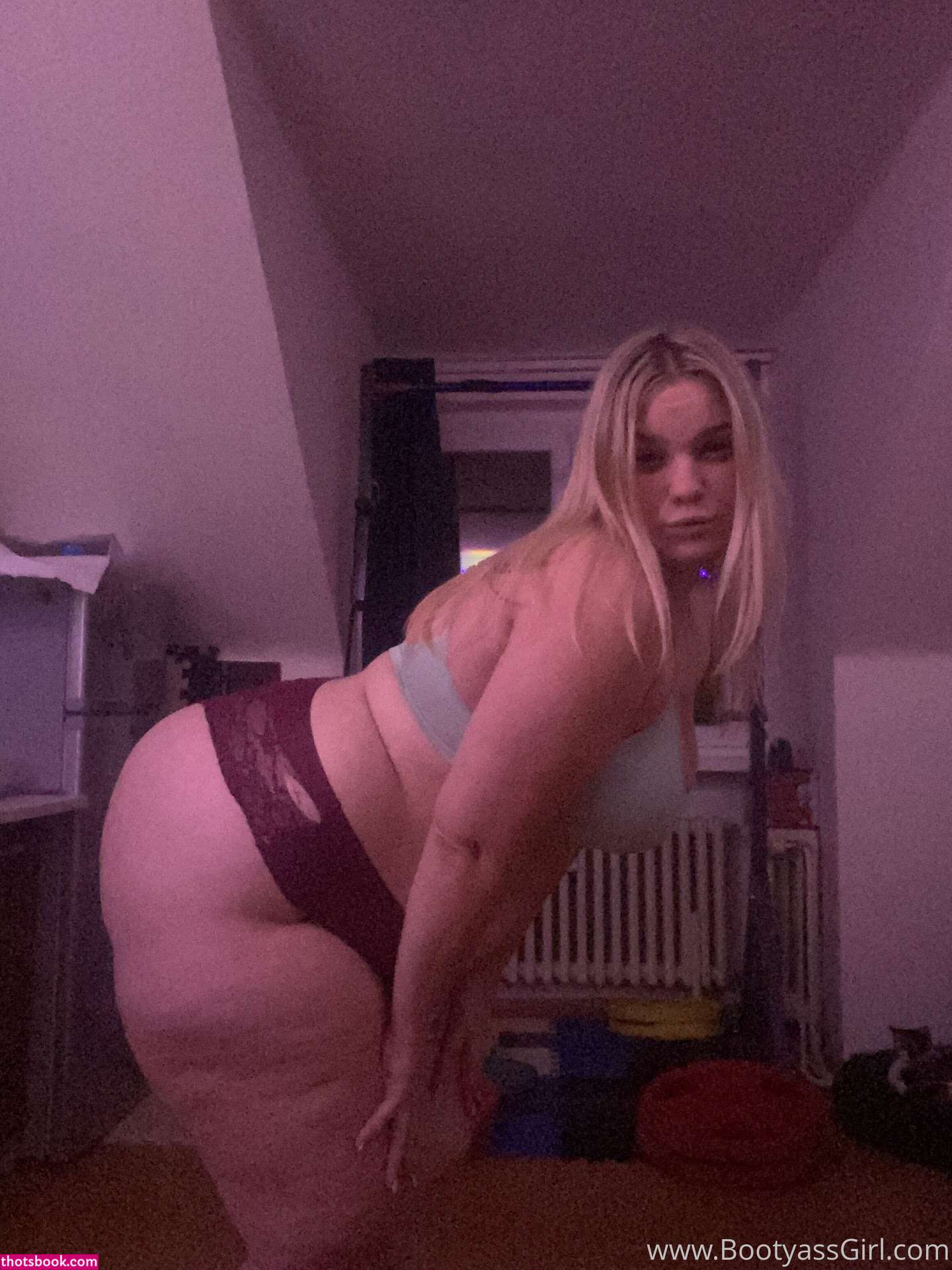 Bootyass Girl Photo #35