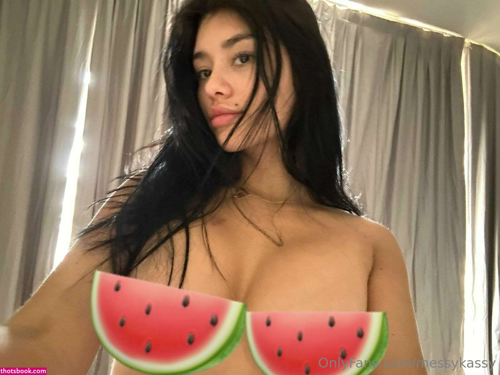 Messykassy Photo #20