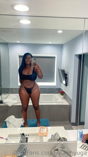 Vicky Hyuga Photo #128