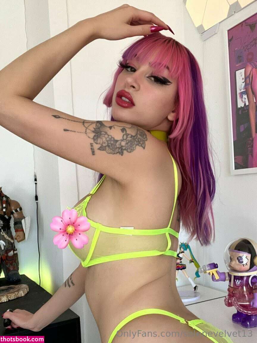 Solenevelvet Photo #6