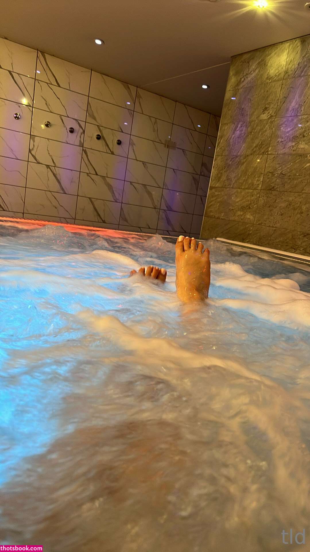 itslikedaisy Photo #246