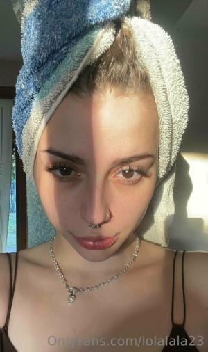 lolalala23 Photo #142