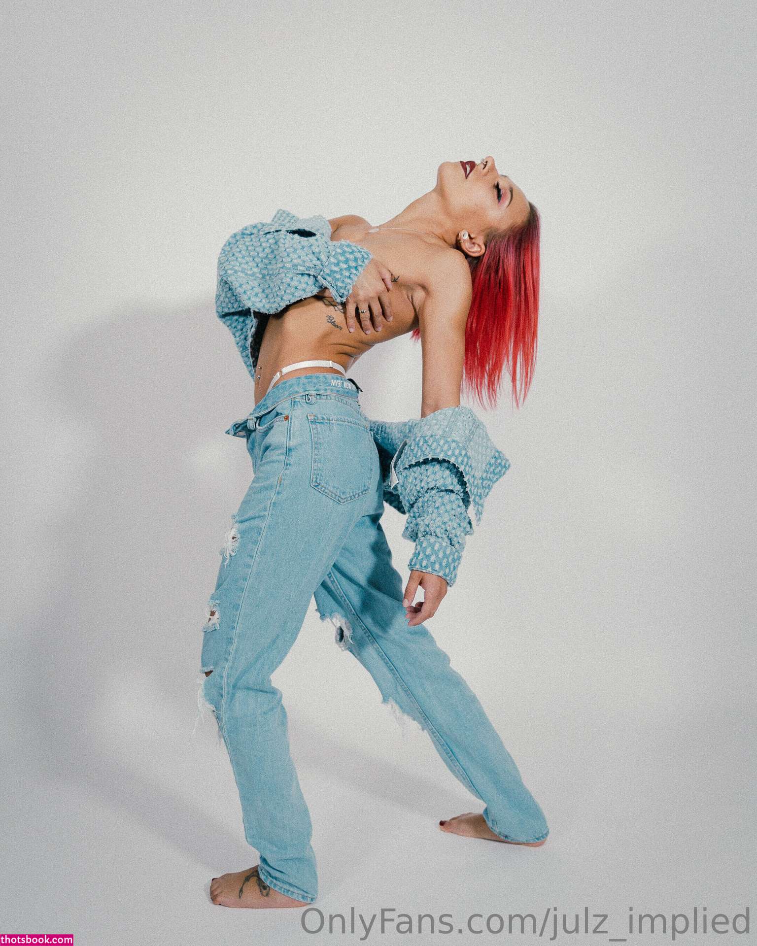 Julzimplied Photo #52