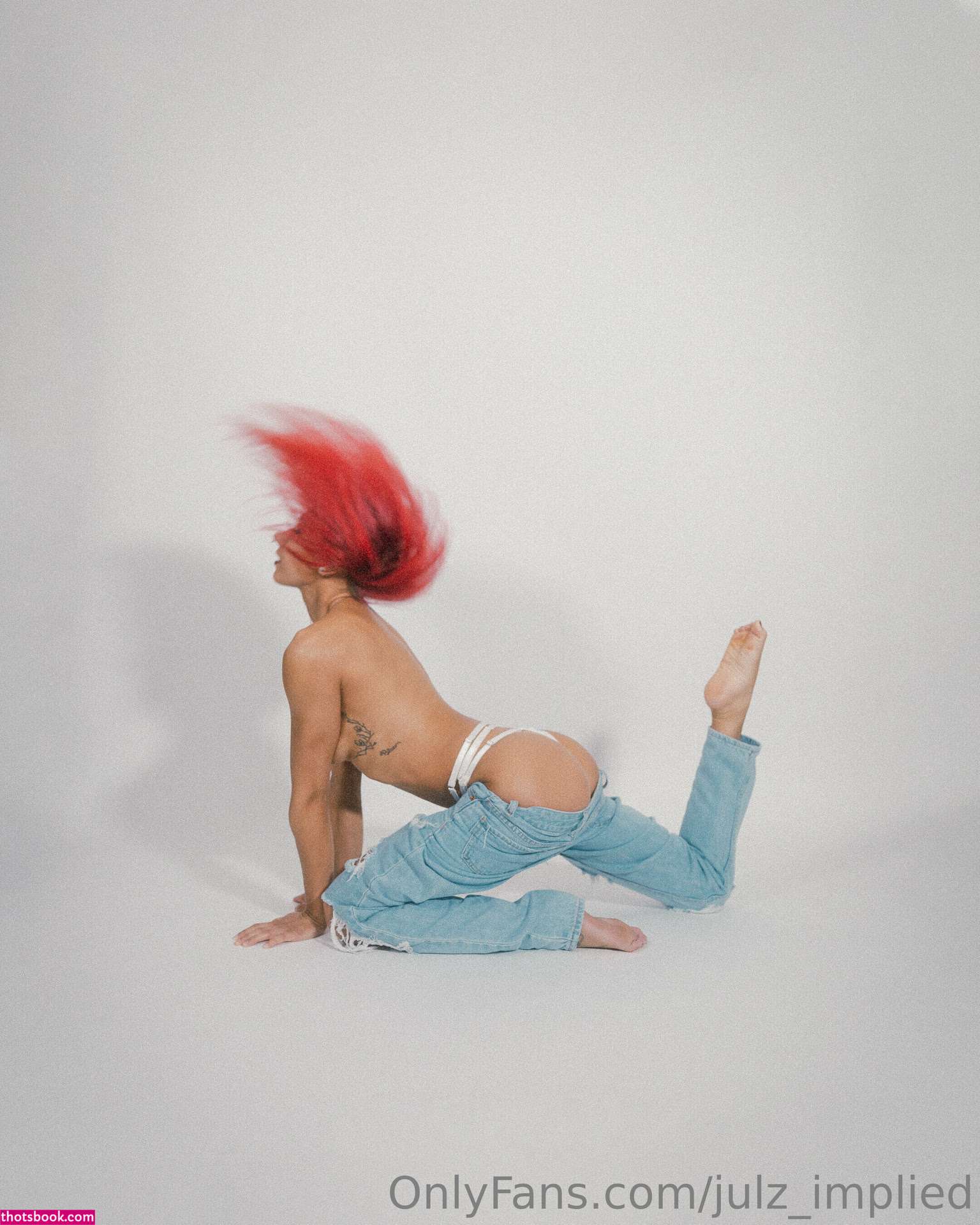 Julzimplied Photo #64