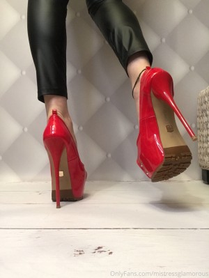 Misstress Glamorous Photo #1