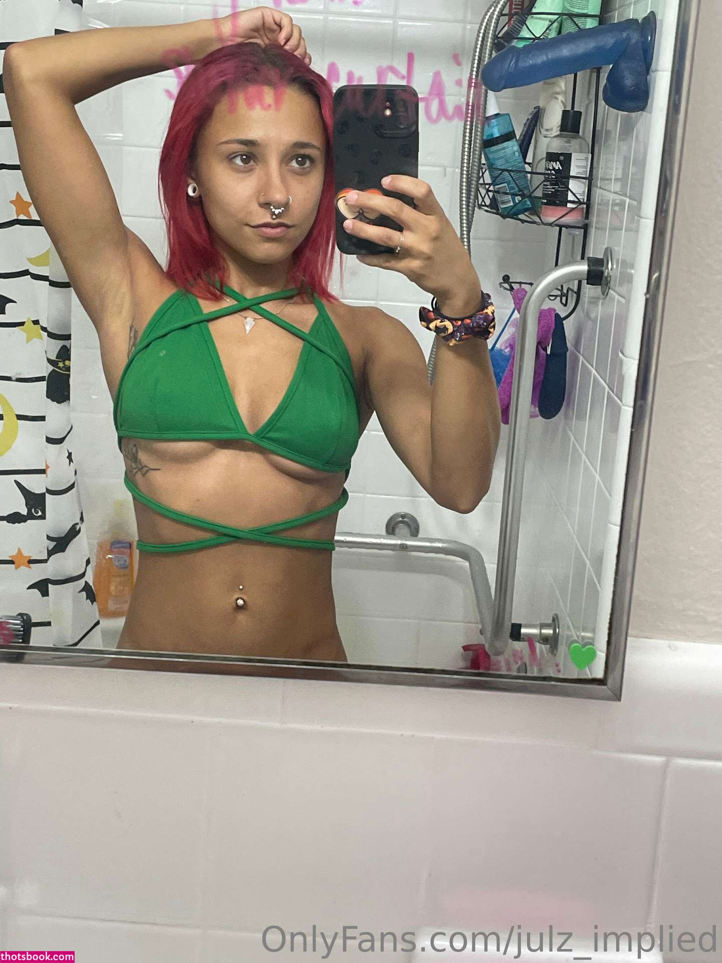 Julzimplied Photo #131