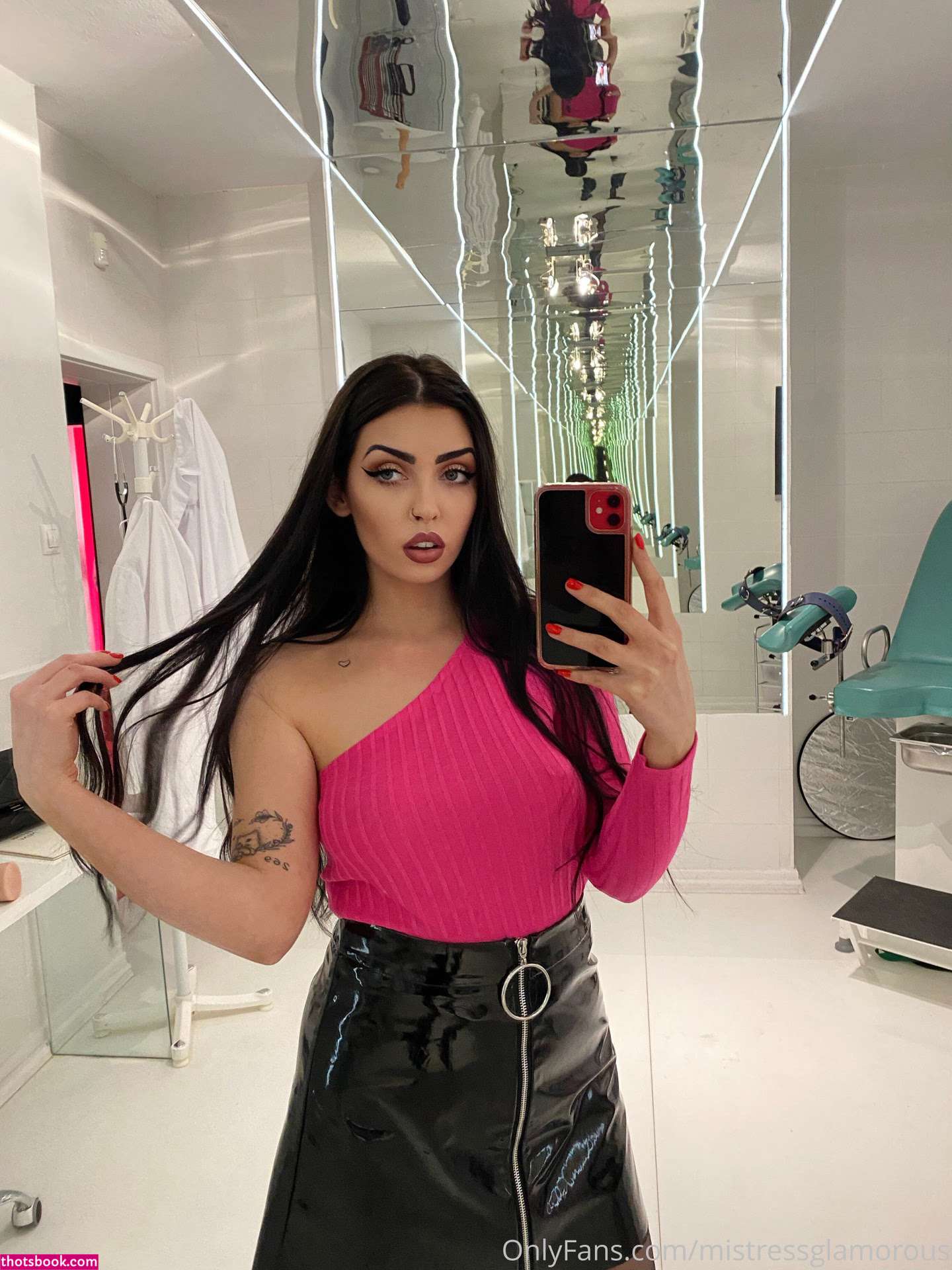 Misstress Glamorous Photo #255