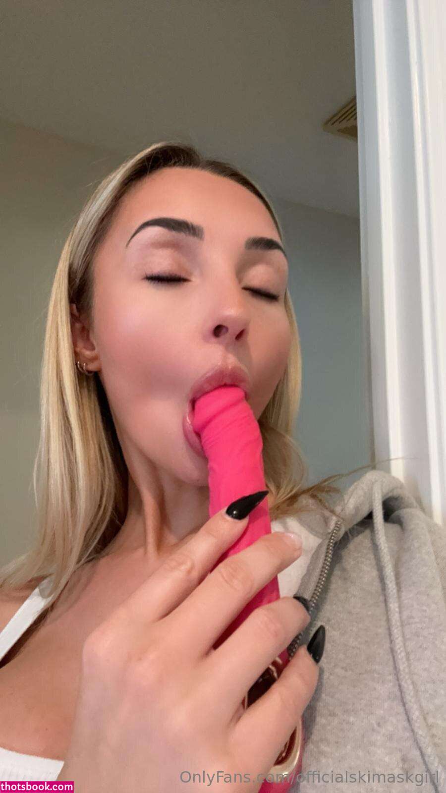 Briana Armbruster Photo #648