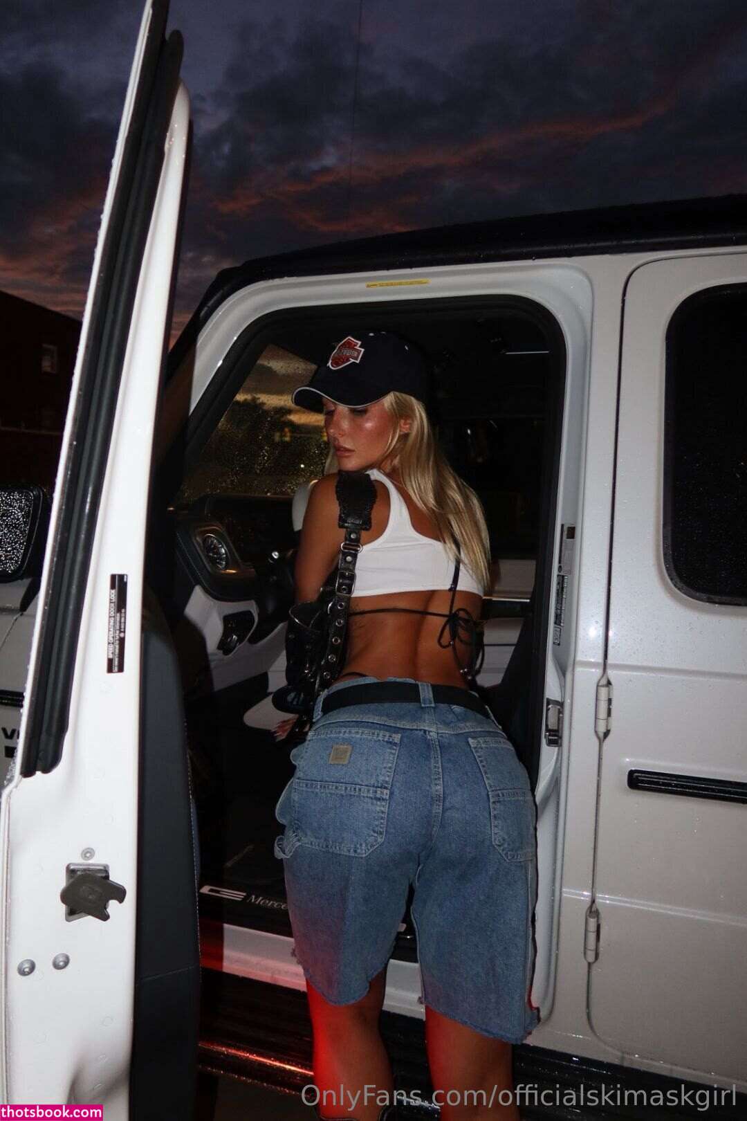 Briana Armbruster Photo #670