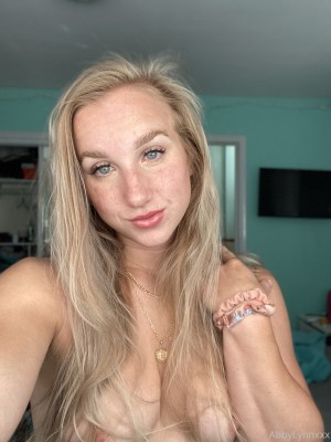 Abby Lynn Photo #137