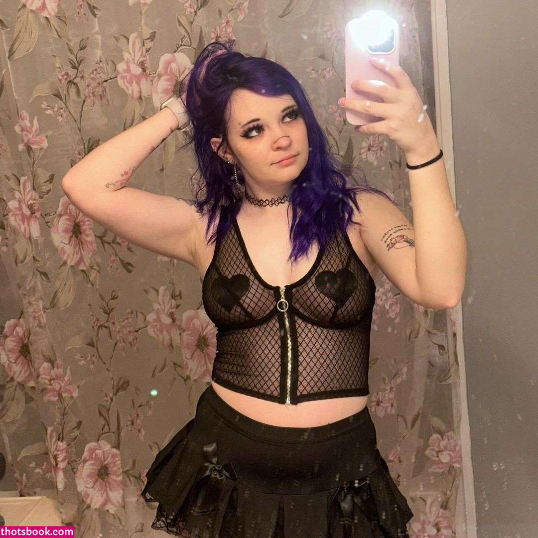 arinsquirrel98 Photo #169