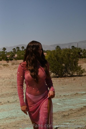 Oana Gregory Post #4