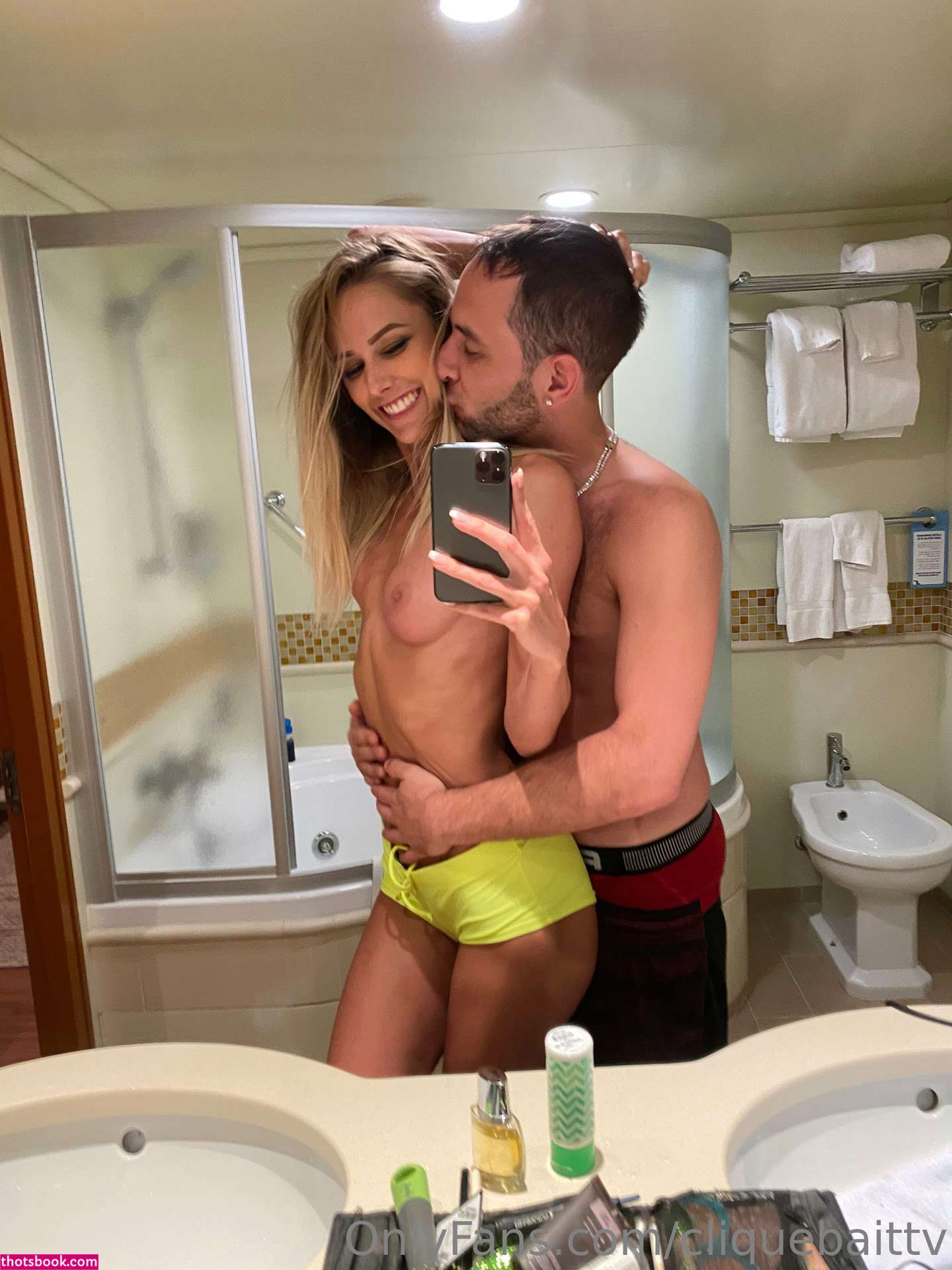 Cliquebaittv Photo #10