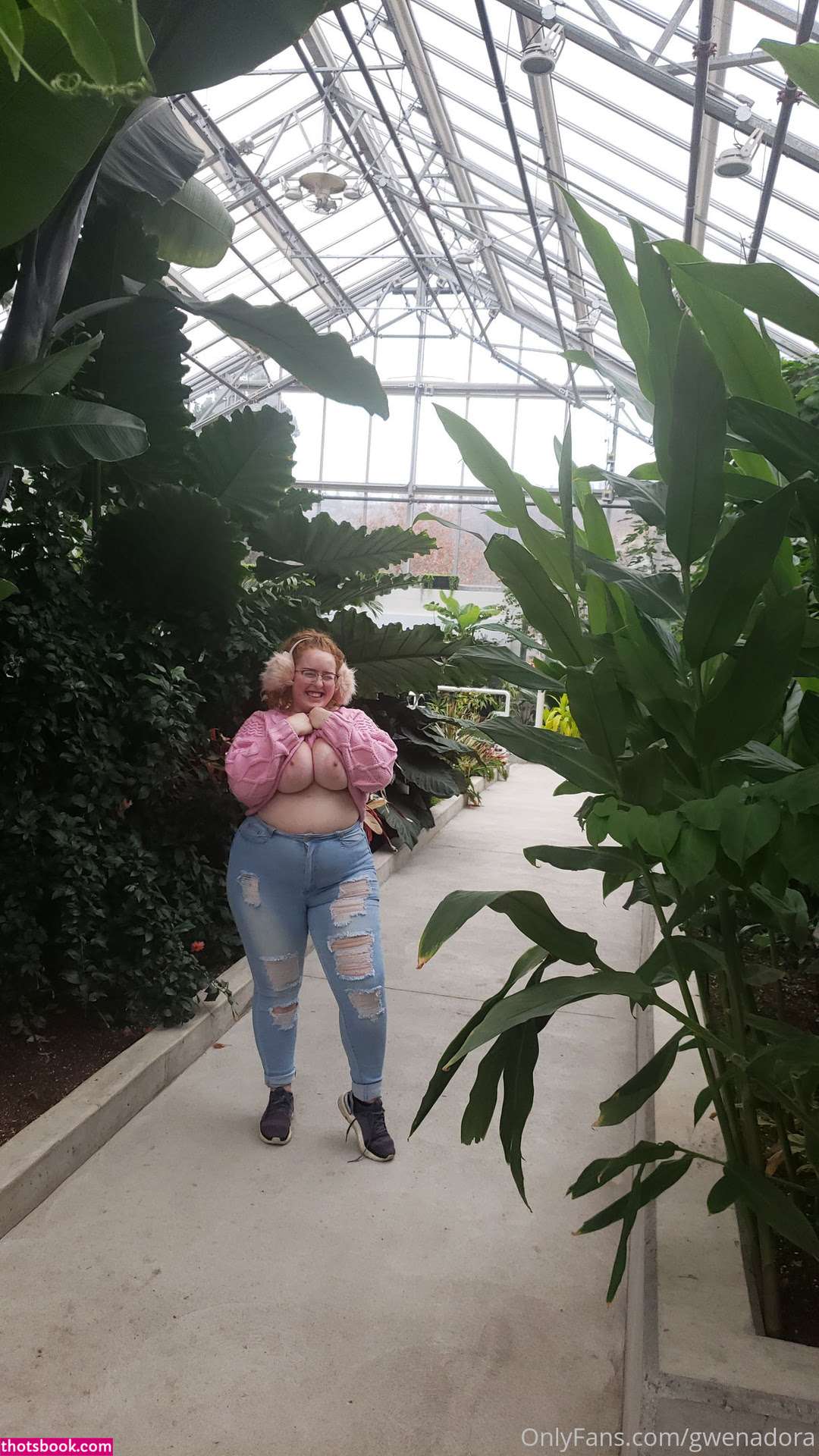 Gwen Adora Photo #154