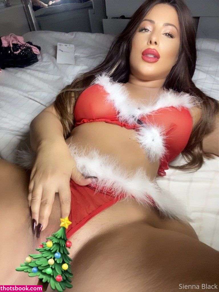 Sienna Black Photo #85