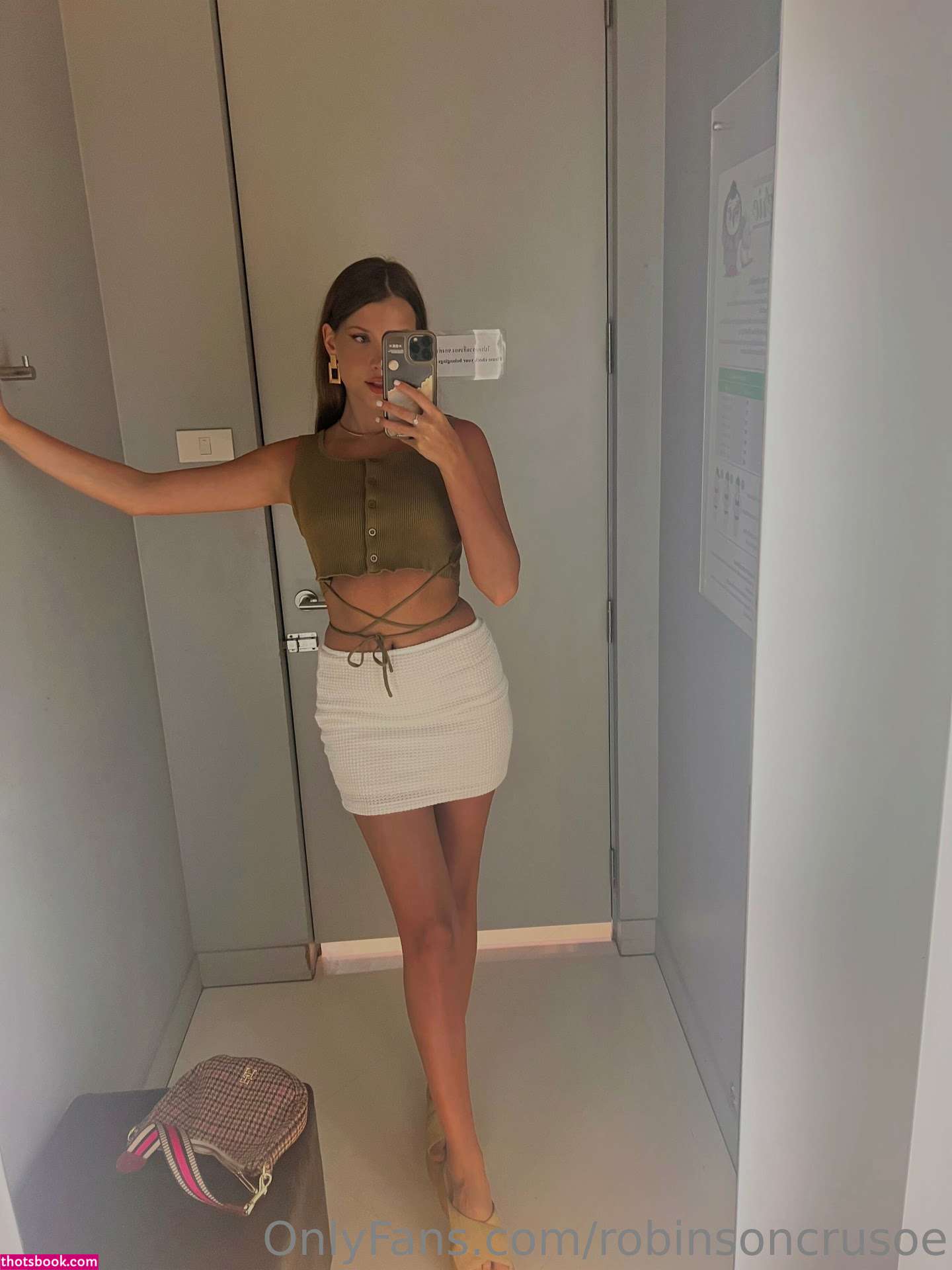 robinsoncrusoe Photo #31