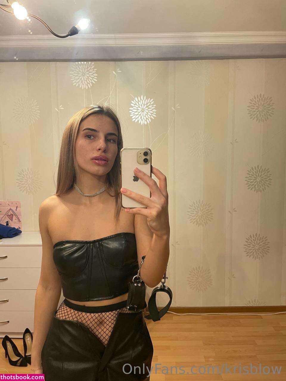 Kris Blow Photo #151