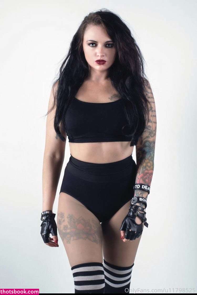 Lana Austin Photo #29