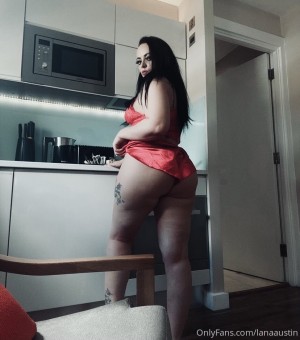 Lana Austin Photo #65