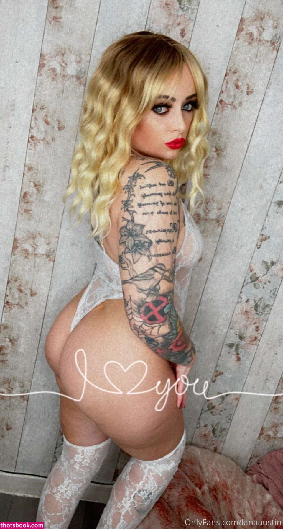 Lana Austin Photo #113